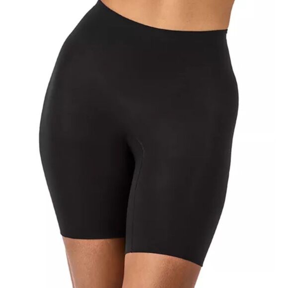 Spanx Everyday Seamless Shaping Shorts
Black size XS -XL
NWT in packaging - Picture 1 of 9